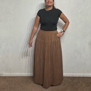 Sharon Young Tan Pleated Vintage Maxi Skirt Sz M